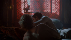 extant_GameOfThrones_4x03-BreakerOfChains_3394