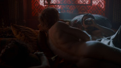 extant_GameOfThrones_4x03-BreakerOfChains_3400