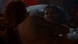 extant_GameOfThrones_4x03-BreakerOfChains_3416
