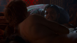 extant_GameOfThrones_4x03-BreakerOfChains_3421