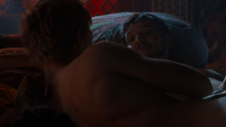extant_GameOfThrones_4x03-BreakerOfChains_3436