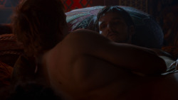 extant_GameOfThrones_4x03-BreakerOfChains_3440