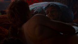 extant_GameOfThrones_4x03-BreakerOfChains_3481