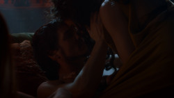 extant_GameOfThrones_4x03-BreakerOfChains_3526