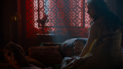 extant_GameOfThrones_4x03-BreakerOfChains_3544
