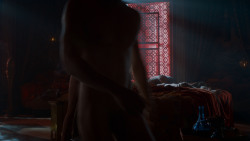 extant_GameOfThrones_4x03-BreakerOfChains_3566