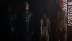 extant_GameOfThrones_4x03-BreakerOfChains_3575