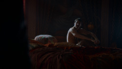 extant_GameOfThrones_4x03-BreakerOfChains_3580