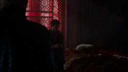extant_GameOfThrones_4x03-BreakerOfChains_3635