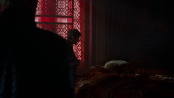 extant_GameOfThrones_4x03-BreakerOfChains_3638