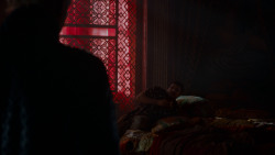 extant_GameOfThrones_4x03-BreakerOfChains_3645