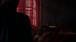 extant_GameOfThrones_4x03-BreakerOfChains_3648