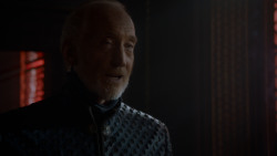 extant_GameOfThrones_4x03-BreakerOfChains_3803