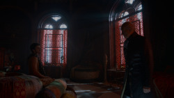 extant_GameOfThrones_4x03-BreakerOfChains_3832
