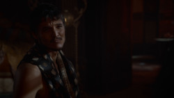 extant_GameOfThrones_4x03-BreakerOfChains_3847