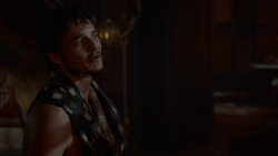 extant_GameOfThrones_4x03-BreakerOfChains_3863