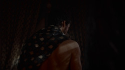 extant_GameOfThrones_4x03-BreakerOfChains_3892