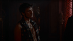 extant_GameOfThrones_4x03-BreakerOfChains_3922