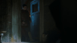 extant_GameOfThrones_4x03-BreakerOfChains_4013