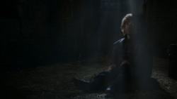 extant_GameOfThrones_4x03-BreakerOfChains_4022