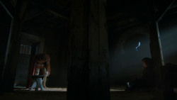 extant_GameOfThrones_4x03-BreakerOfChains_4033