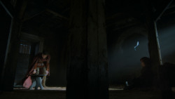 extant_GameOfThrones_4x03-BreakerOfChains_4039