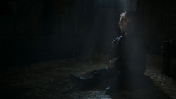 extant_GameOfThrones_4x03-BreakerOfChains_4048