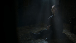 extant_GameOfThrones_4x03-BreakerOfChains_4057