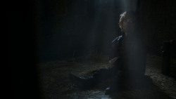 extant_GameOfThrones_4x03-BreakerOfChains_4058