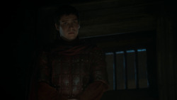 extant_GameOfThrones_4x03-BreakerOfChains_4065