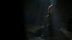 extant_GameOfThrones_4x03-BreakerOfChains_4107