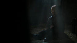 extant_GameOfThrones_4x03-BreakerOfChains_4111