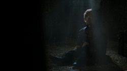 extant_GameOfThrones_4x03-BreakerOfChains_4115