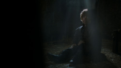 extant_GameOfThrones_4x03-BreakerOfChains_4122