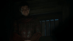 extant_GameOfThrones_4x03-BreakerOfChains_4127