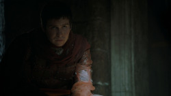 extant_GameOfThrones_4x03-BreakerOfChains_4184