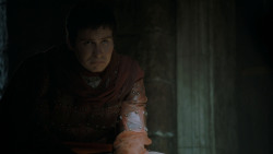 extant_GameOfThrones_4x03-BreakerOfChains_4186