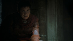 extant_GameOfThrones_4x03-BreakerOfChains_4187