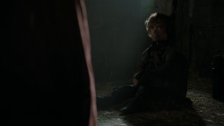 extant_GameOfThrones_4x03-BreakerOfChains_4188