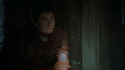 extant_GameOfThrones_4x03-BreakerOfChains_4255