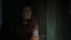 extant_GameOfThrones_4x03-BreakerOfChains_4258