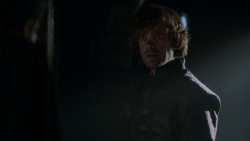 extant_GameOfThrones_4x03-BreakerOfChains_4271