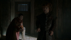extant_GameOfThrones_4x03-BreakerOfChains_4301