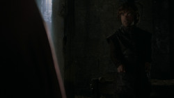 extant_GameOfThrones_4x03-BreakerOfChains_4323