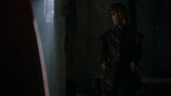 extant_GameOfThrones_4x03-BreakerOfChains_4336