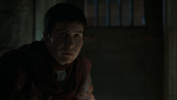 extant_GameOfThrones_4x03-BreakerOfChains_4354