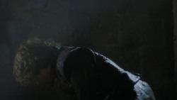 extant_GameOfThrones_4x03-BreakerOfChains_4360