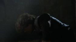extant_GameOfThrones_4x03-BreakerOfChains_4361