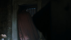extant_GameOfThrones_4x03-BreakerOfChains_4365