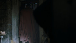 extant_GameOfThrones_4x03-BreakerOfChains_4368